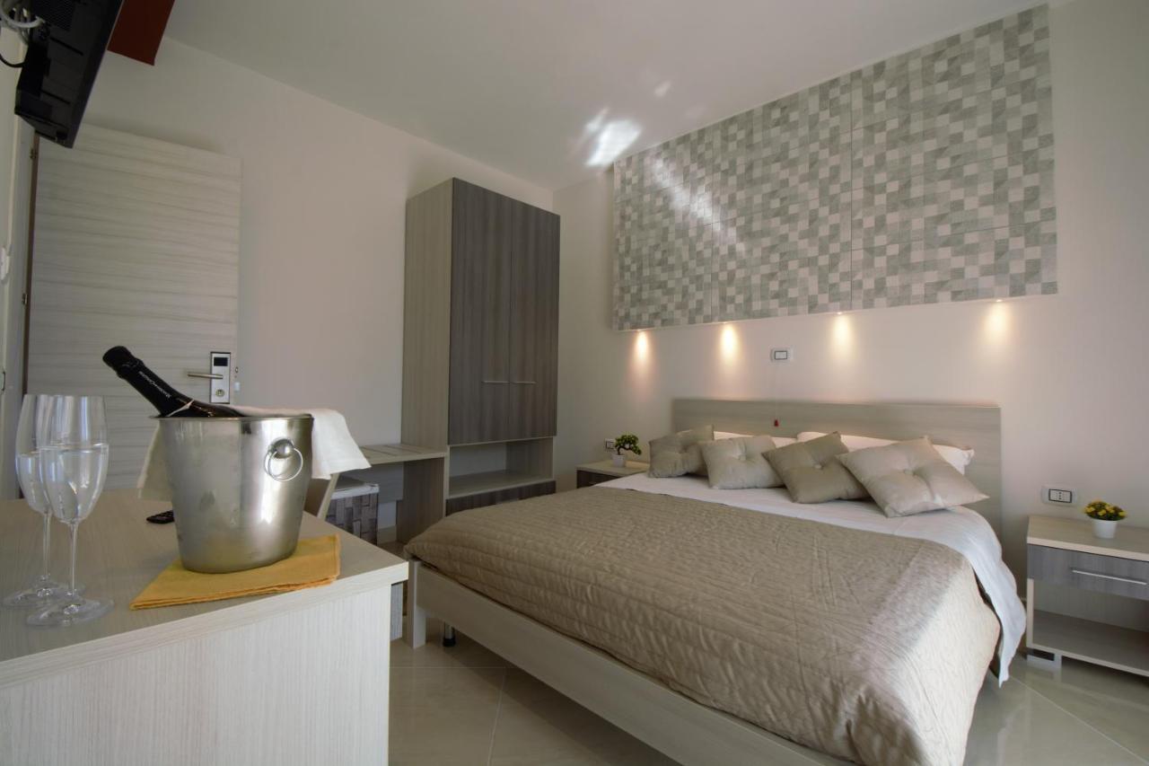 Askia Rooms & Breakfast Ascea Kültér fotó