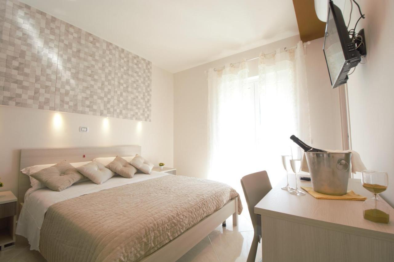 Askia Rooms & Breakfast Ascea Kültér fotó